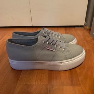 SUPERGA LT GREY SZ 10W *WORN ONCE*